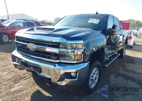 2018 Chevrolet Silverado 2500Hd Lt z USA, uszkodzony, nr VIN 1GC1KVEY4JF188031